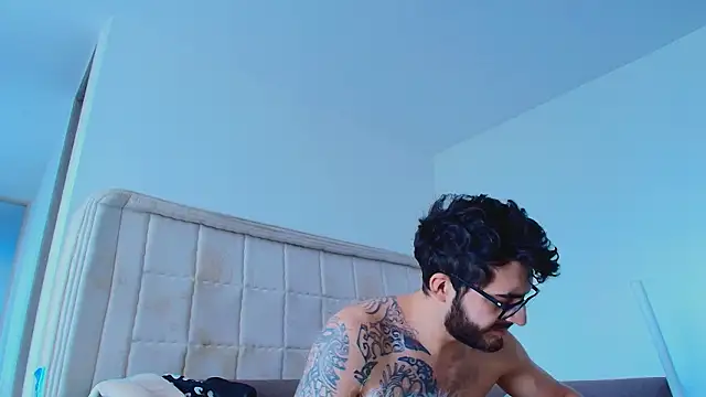 thomas gun online show from 14, 3, 2026