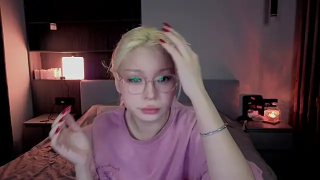 RileyMee online show from 16, 2, 2026