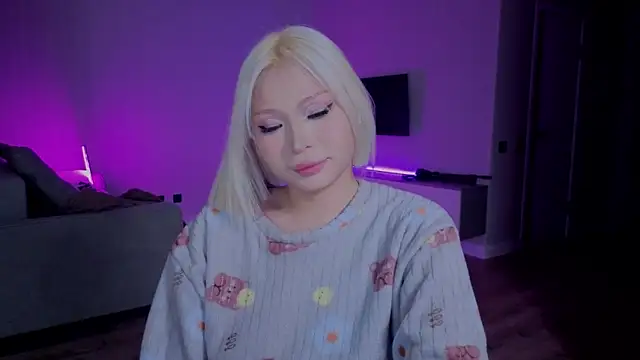 RileyMee online show from 22, 11, 2025