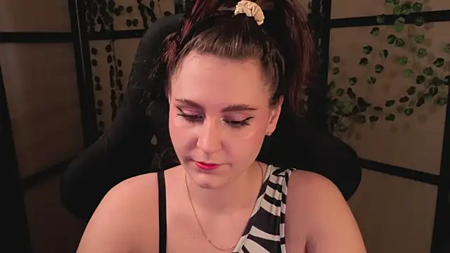 Diana Flower online show from 4, 4, 2026