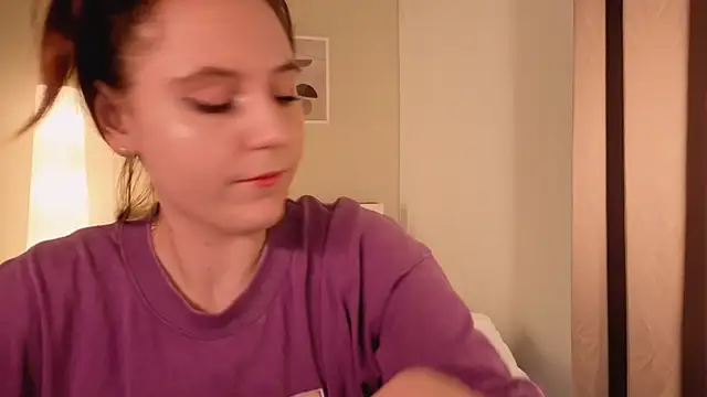 Diana Flower online show from 7, 11, 2025