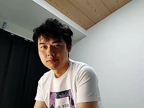 Snapshot of whitebriefboy chatting on 10, 9, 2025 whitebriefboy online show from 10, 9, 2025