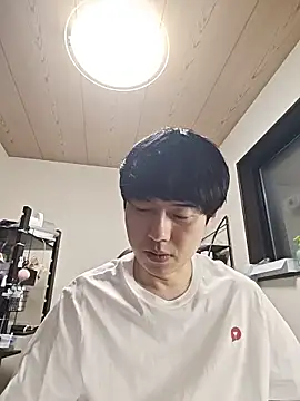 Snapshot of whitebriefboy chatting on 12, 6, 2026 whitebriefboy online show from 12, 6, 2026