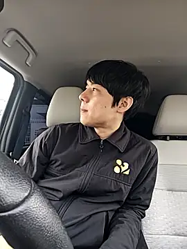 whitebriefboy online show from 12, 3, 2026