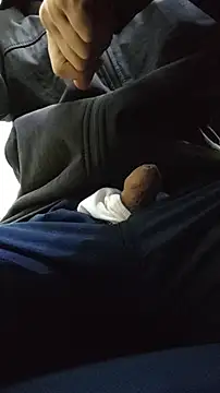 Snapshot of whitebriefboy chatting on 27, 11, 2025 whitebriefboy online show from 27, 11, 2025