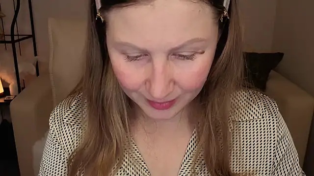 Helens love online show from 19, 10, 2025