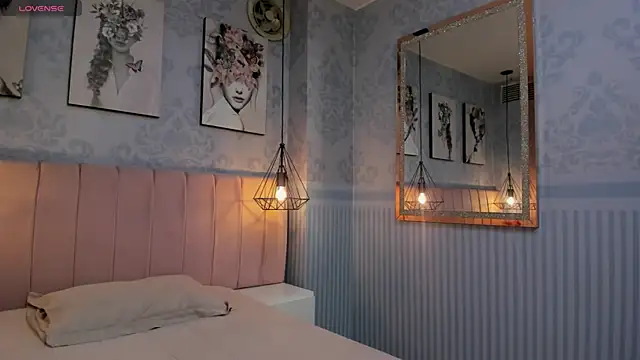 Annie Cute18  online show from 19, 11, 2025