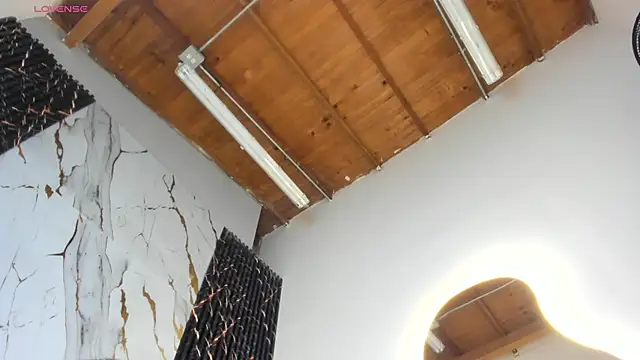 ebony hot1 online show from 2, 11, 2025