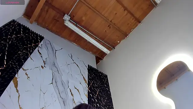 ebony hot1 online show from 13, 3, 2026