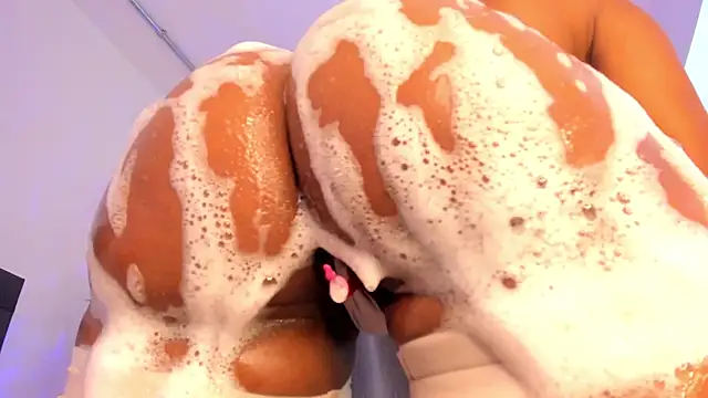 ebony hot1 online show from 18, 3, 2025