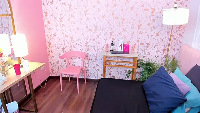 amber-hill online show from 11, 4, 2026