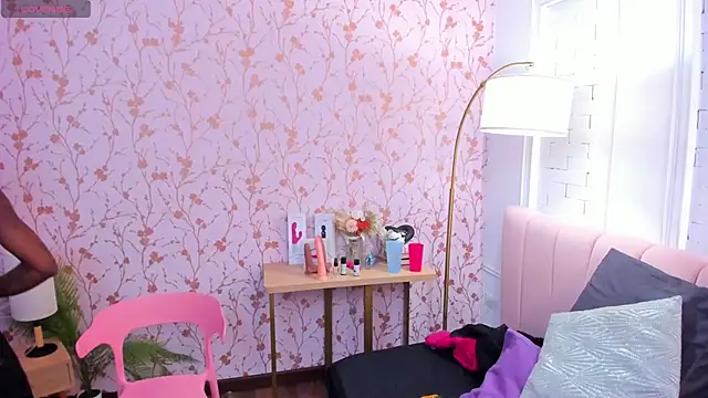 amber-hill online show from 27, 9, 2025