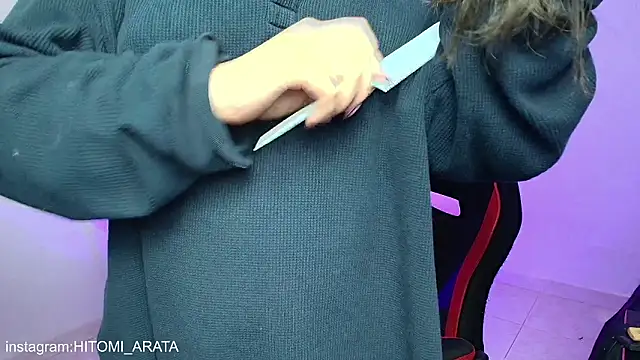 Snapshot of hitomi_arata chatting on 12, 2, 2026 hitomi arata online show from 12, 2, 2026