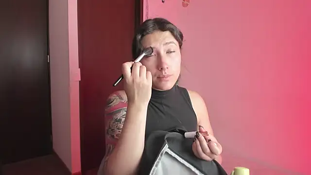 Snapshot of hitomi_arata chatting on 24, 2, 2025 hitomi arata online show from 24, 2, 2025