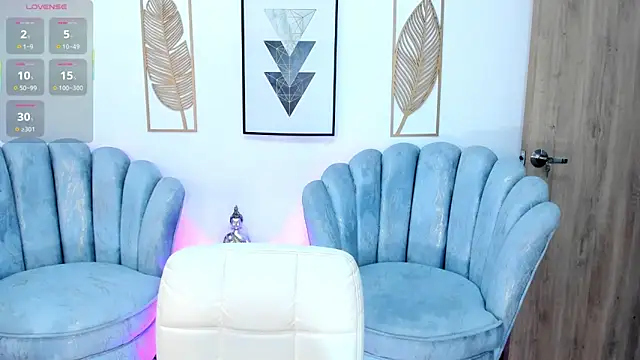 naomii campbell  online show from 11, 9, 2025