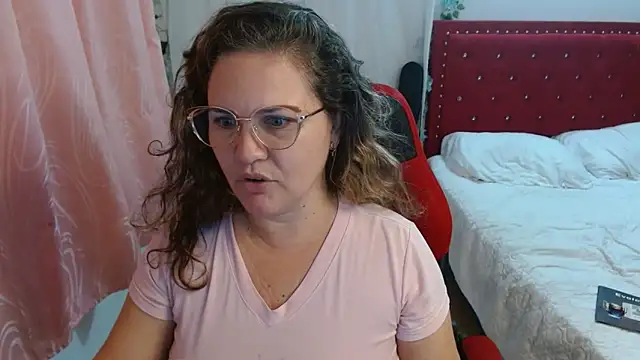 helenca43 online show from 3, 11, 2025