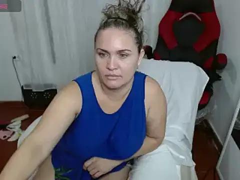 helenca43 online show from 21, 3, 2025