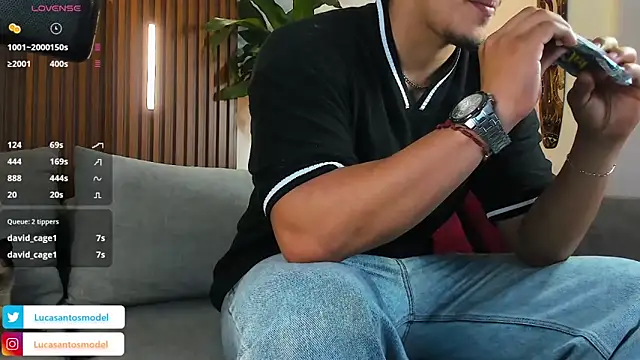 lucasanto  online show from 8, 3, 2026