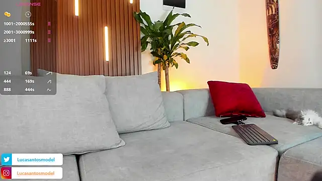 lucasanto  online show from 17, 10, 2025