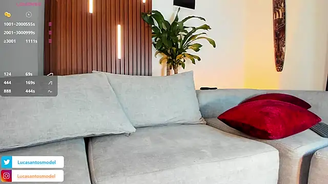 lucasanto  online show from 3, 10, 2025