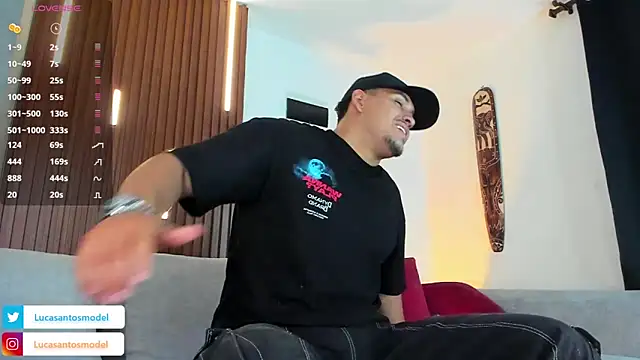 lucasanto  online show from 10, 11, 2025