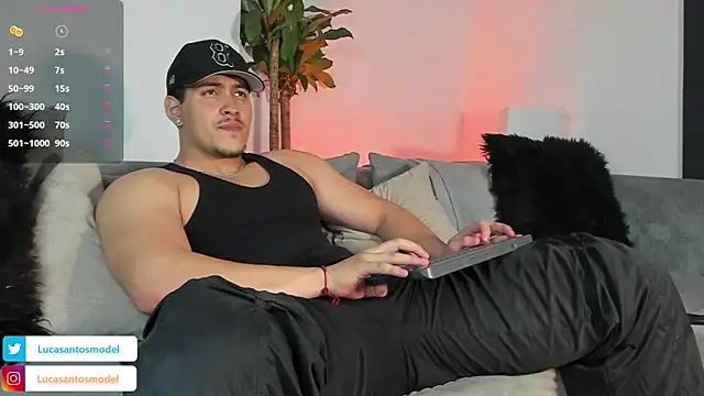 lucasanto  online show from 22, 1, 2025