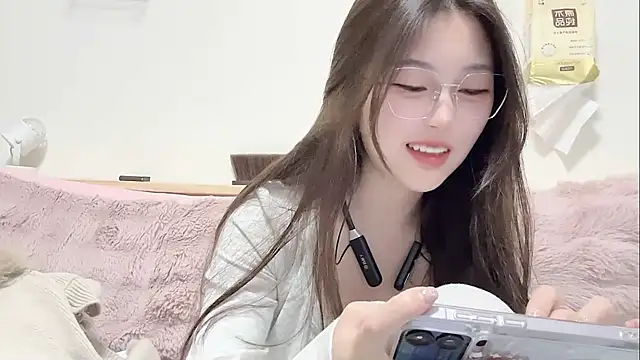 Sweet-Angel999 online show from 20, 3, 2026