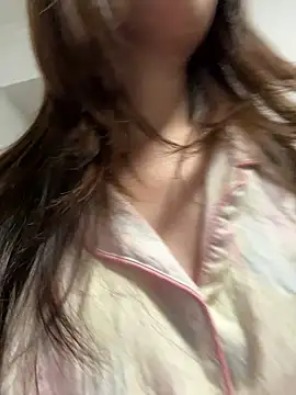 Snapshot of Sweet-Angel999 chatting on 27, 6, 2026 Sweet-Angel999 online show from 27, 6, 2026