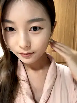 Sweet-Angel999 online show from 8, 11, 2025