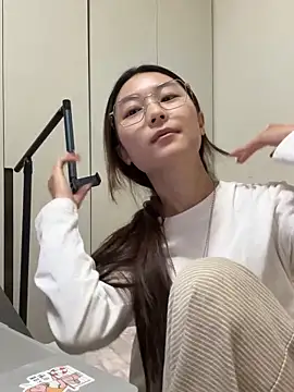 Sweet-Angel999 online show from 18, 12, 2025