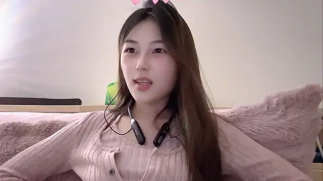 Snapshot of Sweet-Angel999 chatting on 10, 2, 2026 Sweet-Angel999 online show from 10, 2, 2026