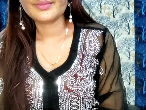 Aarvi Arora online show from 5, 3, 2026