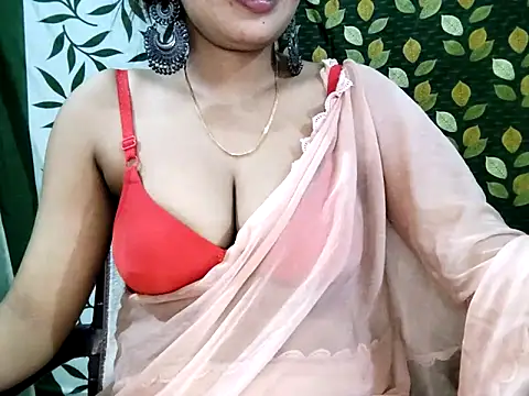 Snapshot of Aarvi_Arora chatting on 4, 10, 2025 Aarvi Arora online show from 4, 10, 2025