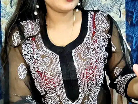 Snapshot of Aarvi_Arora chatting on 22, 11, 2025 Aarvi Arora online show from 22, 11, 2025