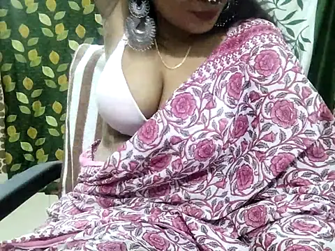 Snapshot of Aarvi_Arora chatting on 22, 3, 2025 Aarvi Arora online show from 22, 3, 2025