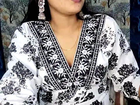 Aarvi Arora online show from 19, 12, 2025