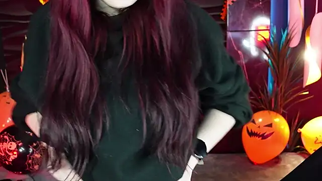 Lily Moonlight online show from 30, 10, 2025