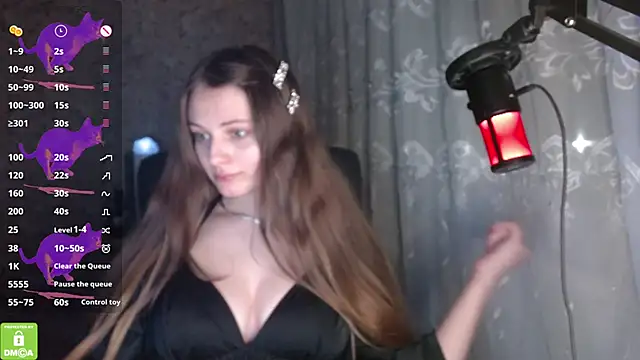 Nana Hot online show from 25, 2, 2025