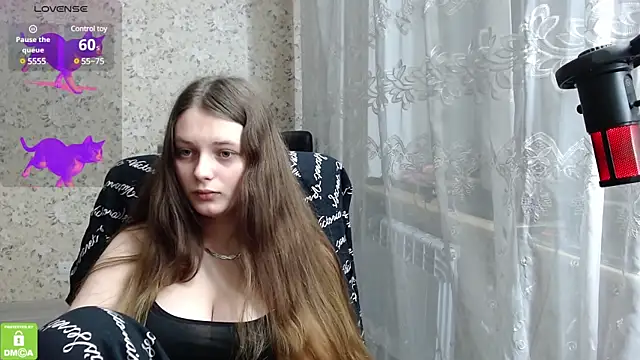 Nana Hot online show from 6, 2, 2025