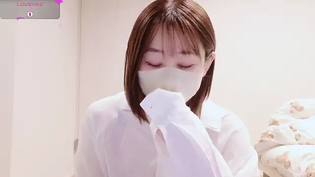 Snapshot of Mamu_Mamu_ chatting on 8, 11, 2025 Mamu Mamu online show from 8, 11, 2025