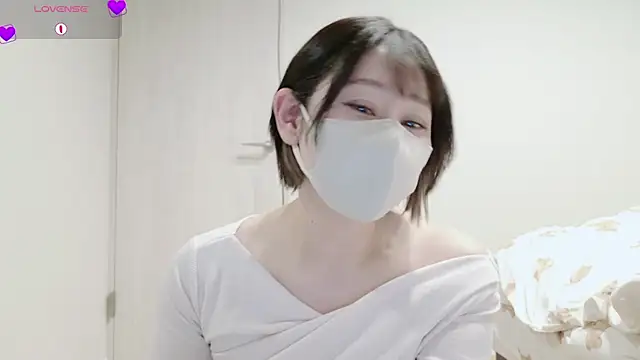 Mamu Mamu  online show from 12, 4, 2026