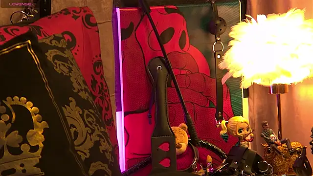 ZoeMesmerize online show from 7, 11, 2025