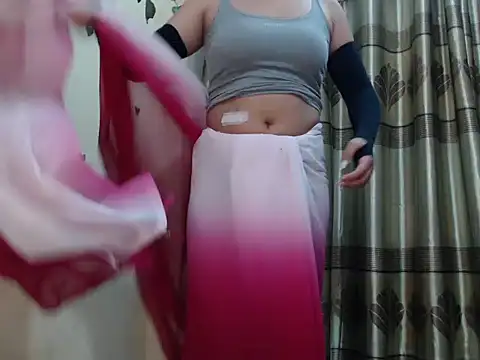 Snapshot of queen_angelina chatting on 23, 9, 2025 queen angelina online show from 23, 9, 2025