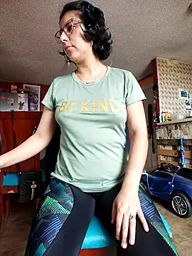 Snapshot of Im_Alma_ chatting on 28, 2, 2025 Im Alma online show from 28, 2, 2025