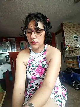 Snapshot of Im_Alma_ chatting on 18, 2, 2025 Im Alma online show from 18, 2, 2025