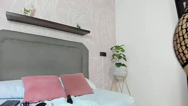 Snapshot of dalila30x chatting on 30, 6, 2026 dalila30x online show from 30, 6, 2026