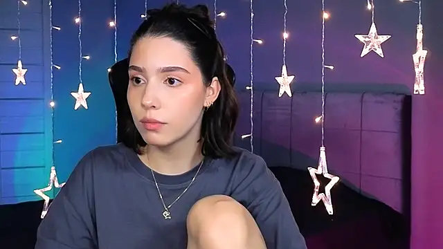 Stacy Gonzales  online show from 15, 10, 2025