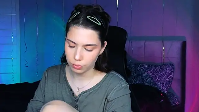 Stacy Gonzales  online show from 26, 3, 2026