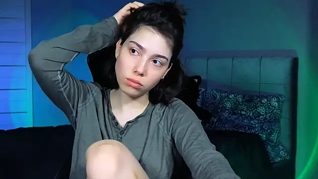 Stacy Gonzales  online show from 19, 4, 2026