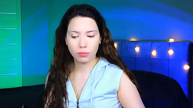 Stacy Gonzales  online show from 20, 3, 2025